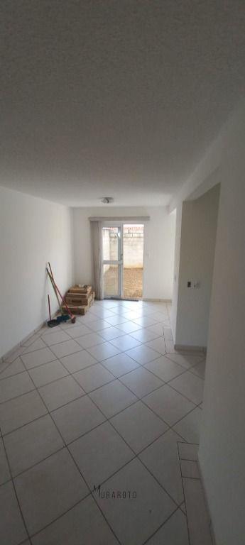 Casa de condomínio, 77m², à venda em Votorantim, Condomínio Villa Flora - Muraroto