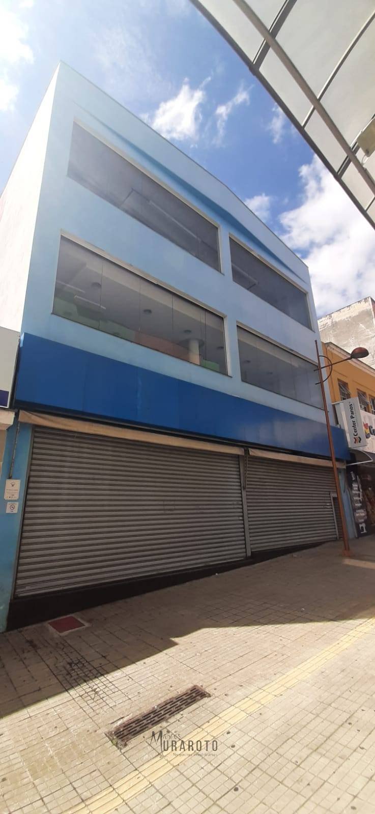 Salão, 1000m², para locação - Muraroto